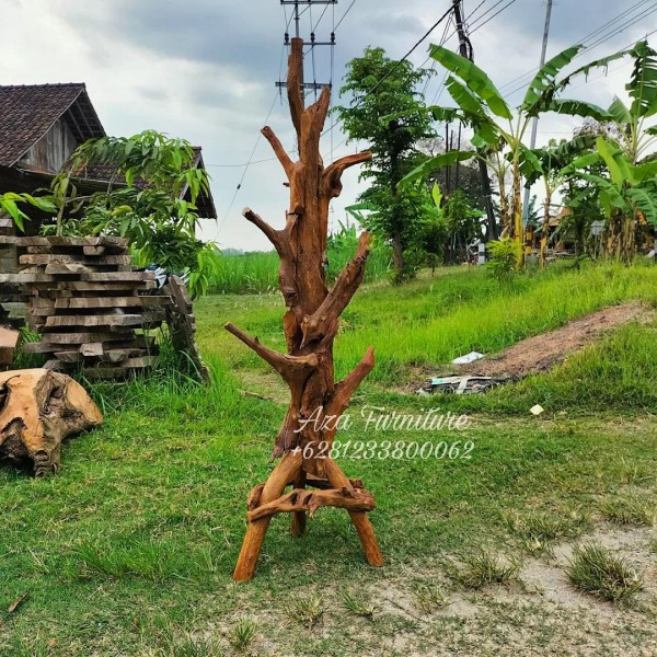 Gambar Rak Topi Tegak Ukiran Unik Akar Kayu Jati Natural